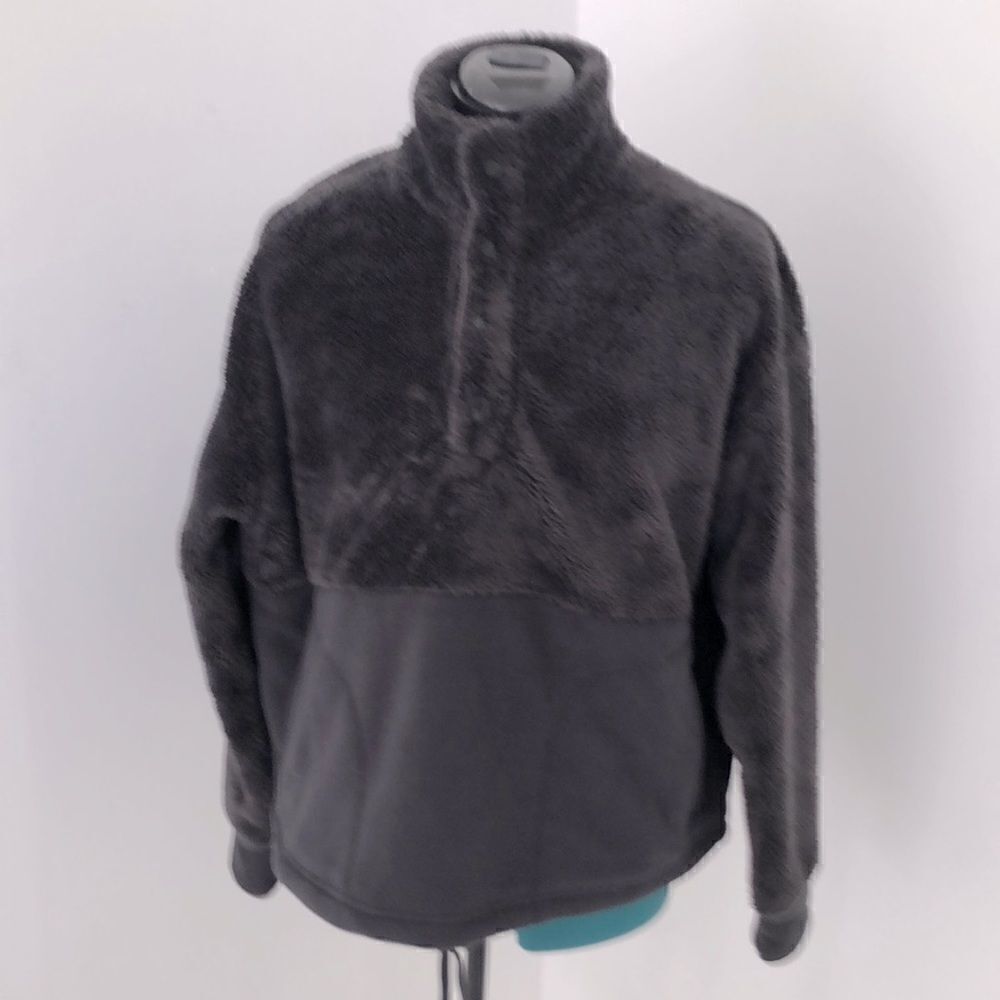 All In Motion Black Plush Pull Over Funnel Neck 3/4 Snap Sweatshirt/ Top  Size L